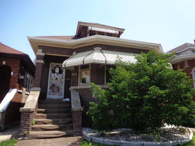 8127 S Wood St., Chicago, IL 60620