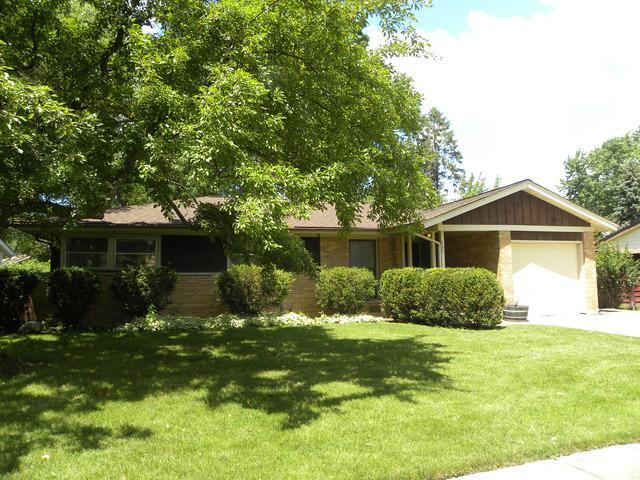 503 Germaine Pl., Elk Grove Village, IL 60007
