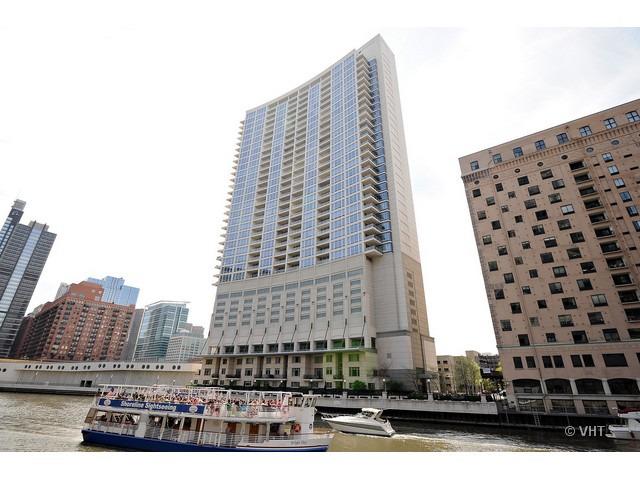 333 N Canal St. #1307, Chicago, IL 60606