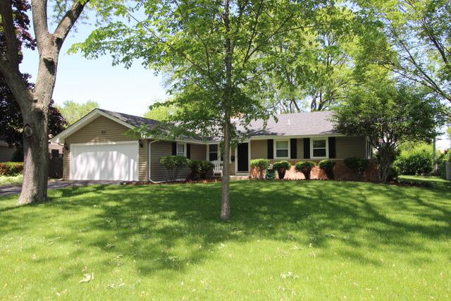 814 Warwick Ave., Barrington, IL 60010