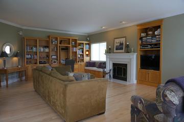 1001 Evergreen St., Mundelein, IL 60060