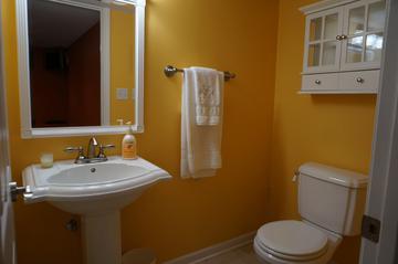 1001 Evergreen St., Mundelein, IL 60060