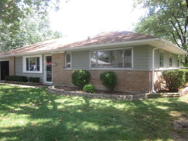 325 Waldman Dr., Park Forest, IL 60466