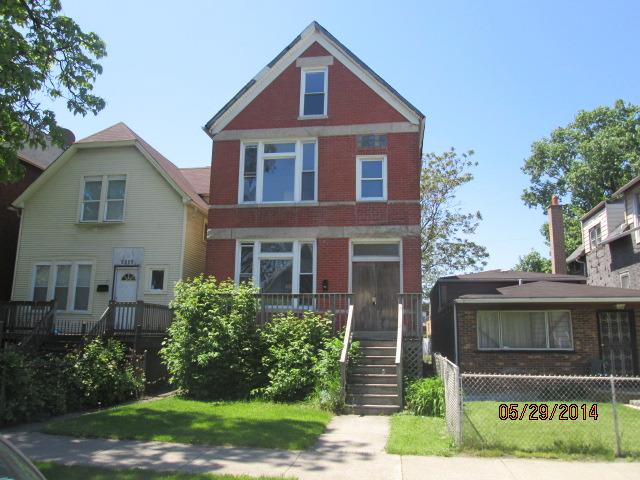 6660 S Hartwell Ave., Chicago, IL 60637