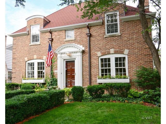 725 S Kensington Ave., La Grange, IL 60525