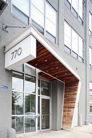 770 W Gladys Ave. #204, Chicago, IL 60661