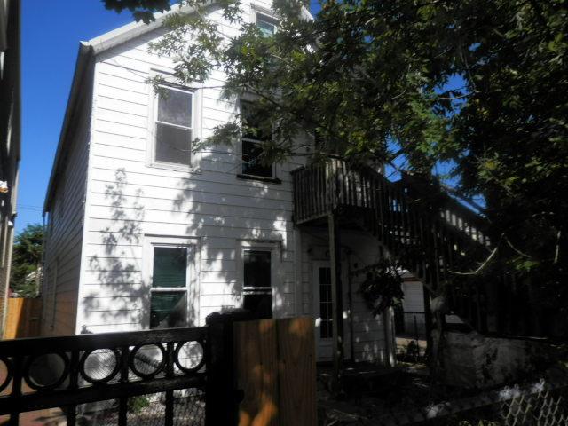 3339 S Artesian Ave., Chicago, IL 60608