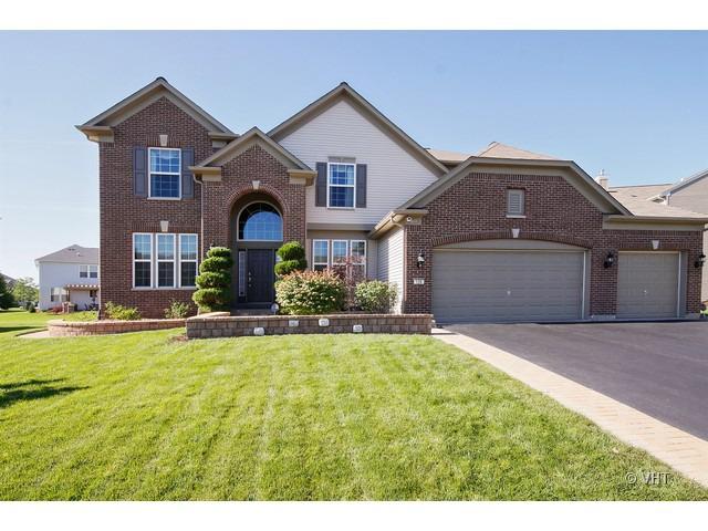 126 Chapin Way, Oswego, IL 60543