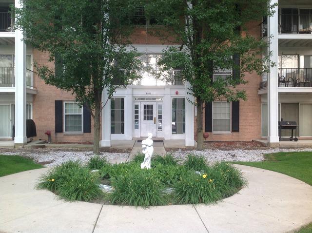 5501 Carriageway Dr. #212, Rolling Meadows, IL 60008