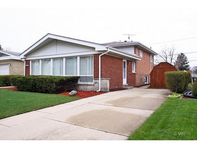 8840 Mango Ave., Morton Grove, IL 60053