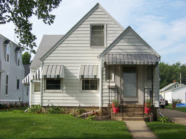 345 W Pells St., Paxton, IL 60957