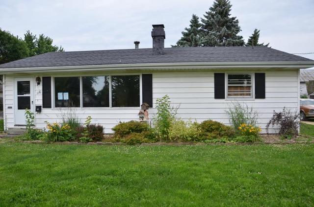 116 E Claremont St., Lanark, IL 61046
