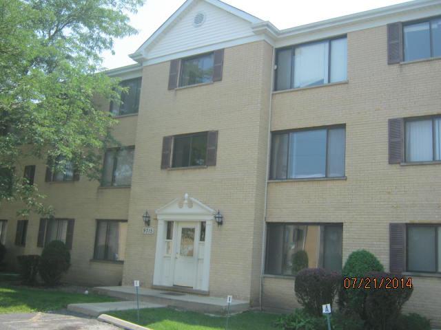 9315 Hamilton Ct. #C, Des Plaines, IL 60016