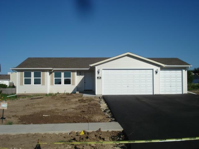 7296 Pleasant View Dr., Machesney Park, IL 61115