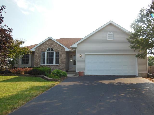 1739 Pebblewood Dr., Sycamore, IL 60178