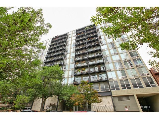 450 W Briar Pl. #12E, Chicago, IL 60657