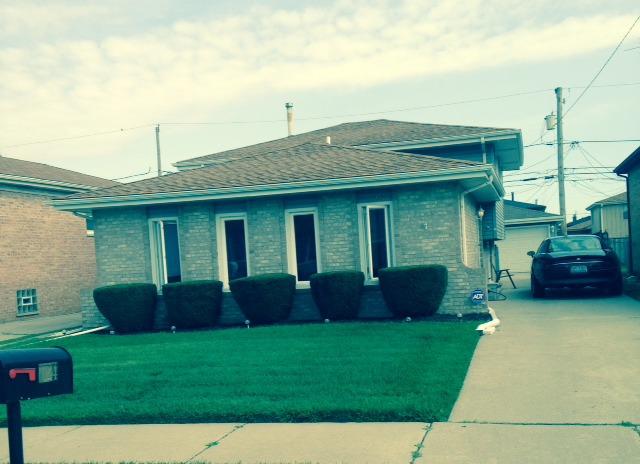 1124 Harding Ave., Calumet City, IL 60409