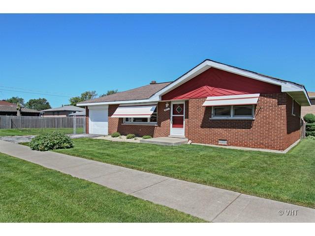 8855 Menard Ave., Oak Lawn, IL 60453