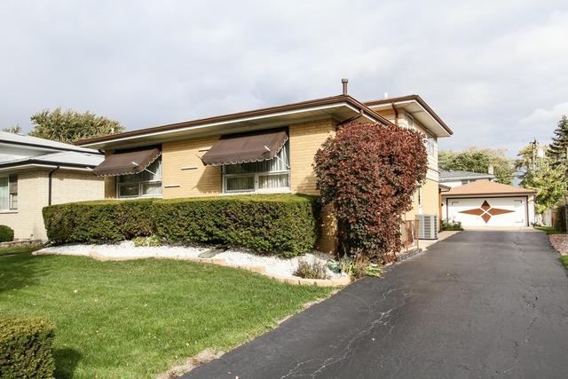 10917 S Kolmar Ave., Oak Lawn, IL 60453