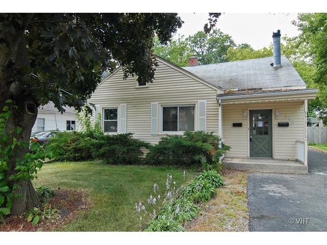 366 N Slusser St., Grayslake, IL 60030