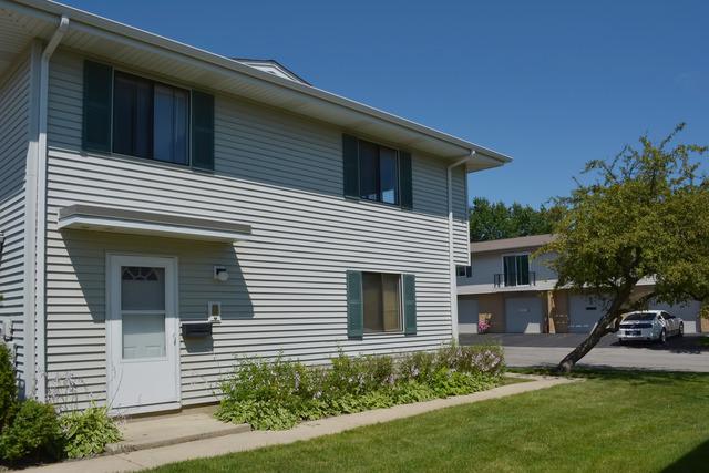 1117 Quanset Ct., Schaumburg, IL 60194