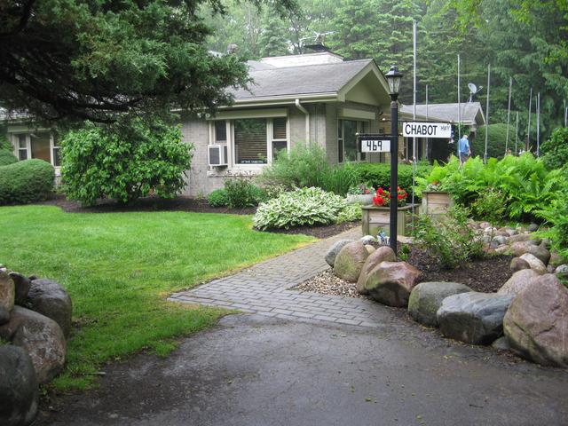 469 Vanderwalker Ln., Homewood, IL 60430