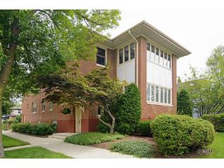 71 N Brainard Ave., La Grange, IL 60525