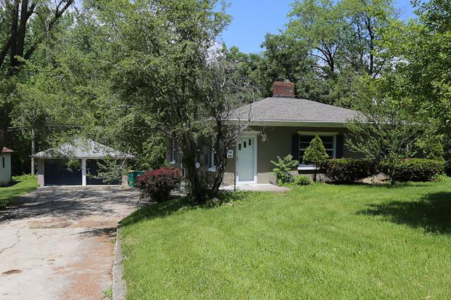 225 Doris Ave., Joliet, IL 60433