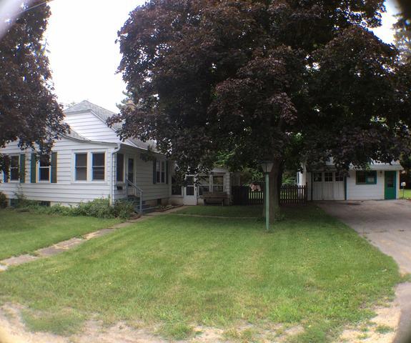 126 &124 Hollister Ave., Dekalb, IL 60115