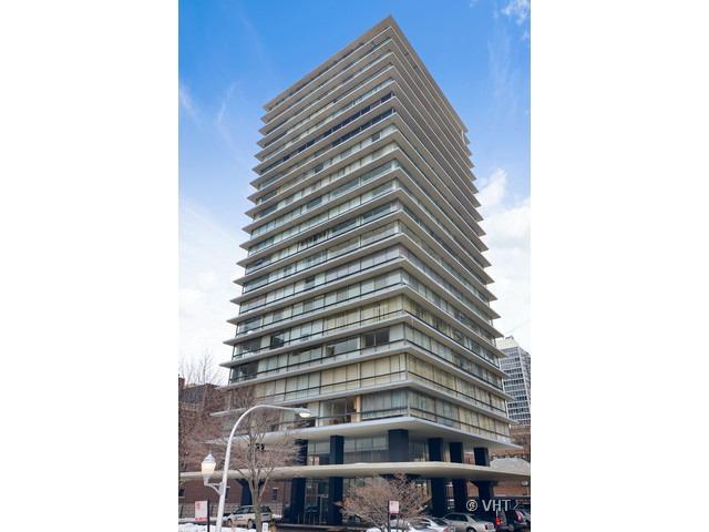 320 W Oakdale Ave. #803, Chicago, IL 60657
