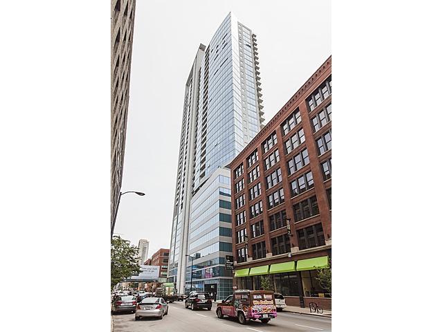 303 W Ohio St. #2301, Chicago, IL 60654