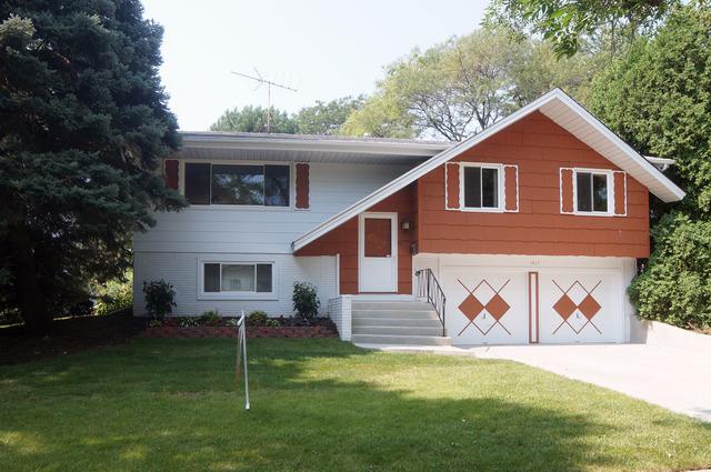 1417 Harvard Ln., Schaumburg, IL 60193