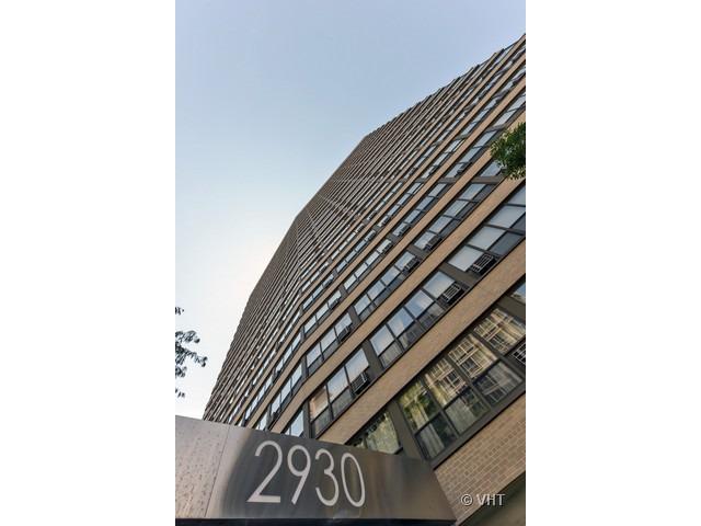 2930 N Sheridan Rd. #1512, Chicago, IL 60657
