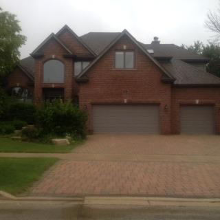 2647 Charter Oak Dr., Aurora, IL 60502