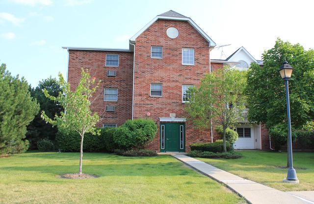 360 Leah Ln. #1A, Woodstock, IL 60098