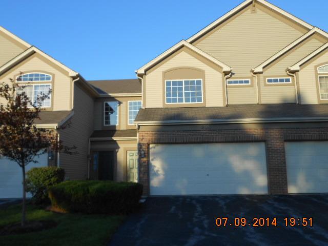 903 Asbury Dr., Aurora, IL 60502