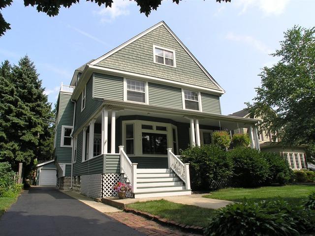 217 N Catherine Ave., La Grange, IL 60525