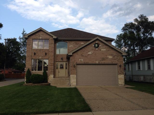 9811 Melvina Ave., Oak Lawn, IL 60453