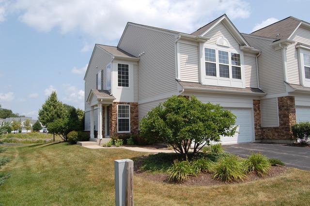 793 Pointe Dr., Crystal Lake, IL 60014