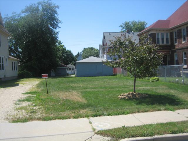 808 E Lincoln Hwy., Dekalb, IL 60115