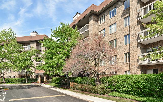 1220 Rudolph Dr. #2G, Northbrook, IL 60062