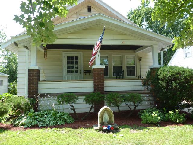 2115 17th Ave., Rockford, IL 61104