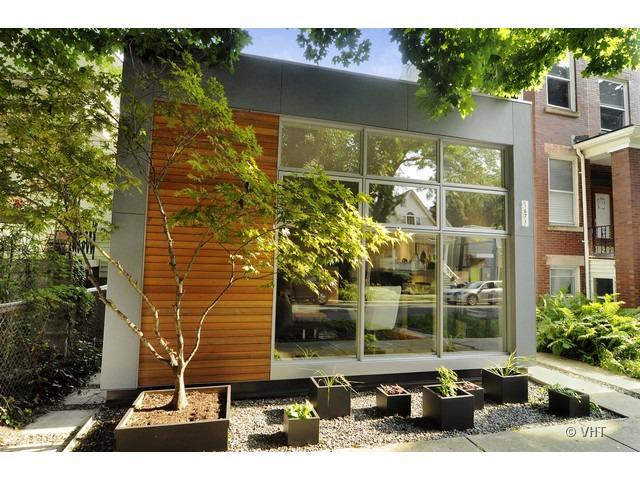1671 W Hollywood Ave., Chicago, IL 60660