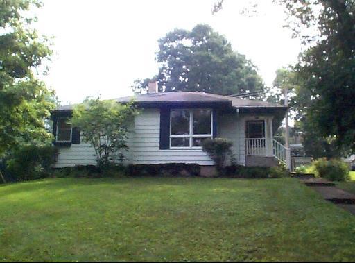 85 River Bluff Rd., Elgin, IL 60120