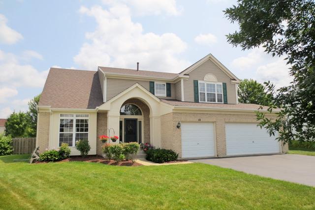 10 Crossview Ct., Lake In The Hills, IL 60156