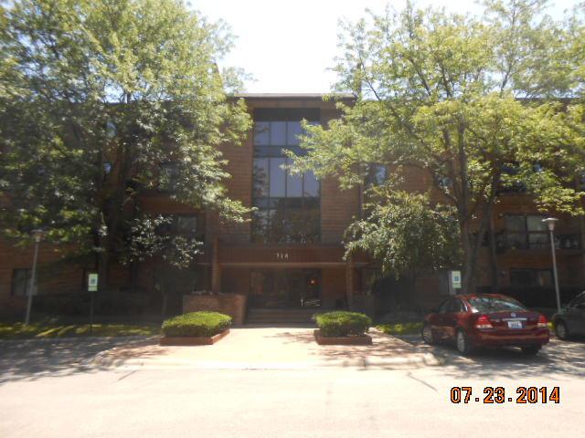 714 Walnut Dr. #310, Darien, IL 60561
