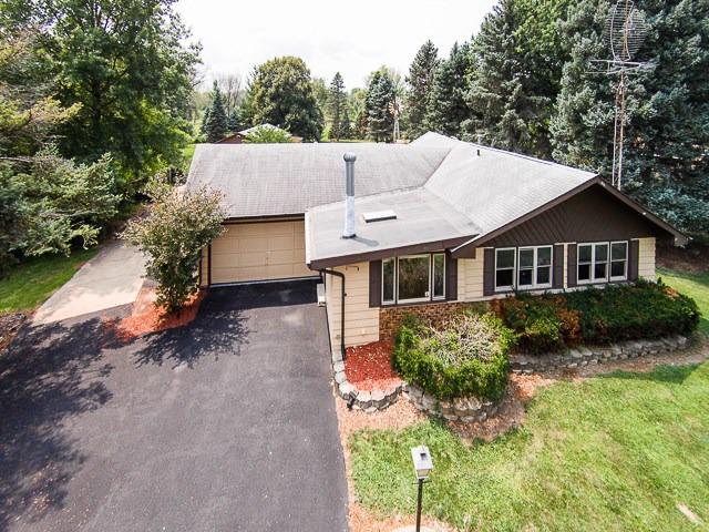 63 Lillian Ln., Yorkville, IL 60560