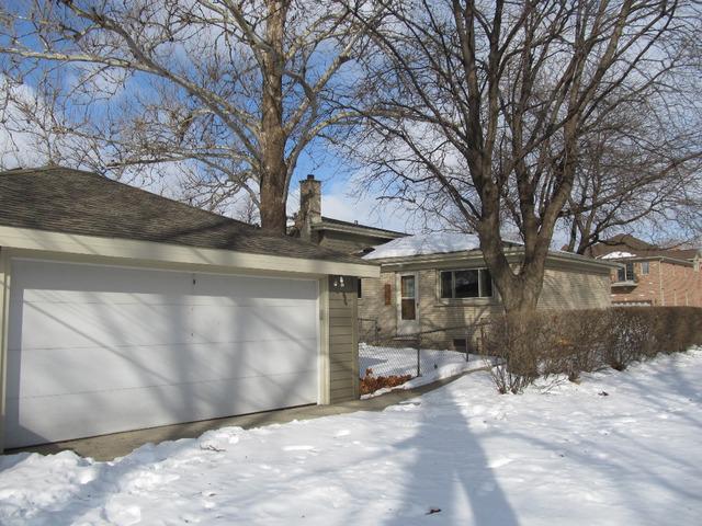 1769 Pratt Ave., Des Plaines, IL 60018