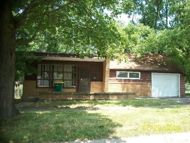 407 Short St., Dekalb, IL 60115