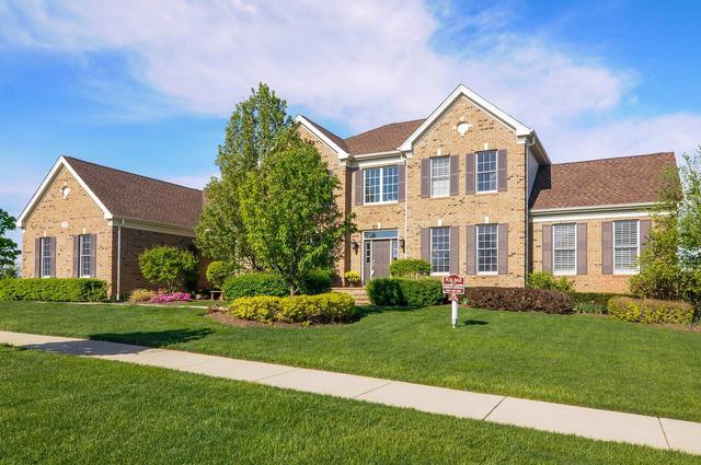 17 Tournament Dr., Hawthorn Woods, IL 60047
